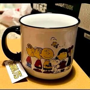 Snoopy peanuts coffee mug NWT